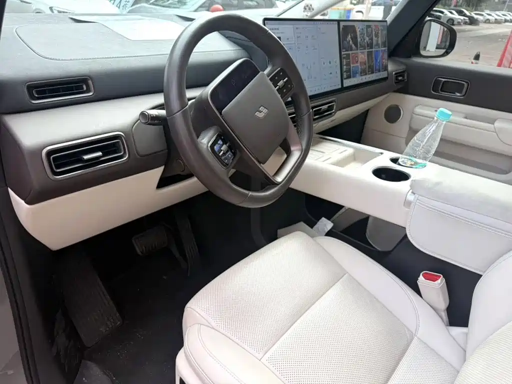 Li Auto Li MEGA — миниатюра 22