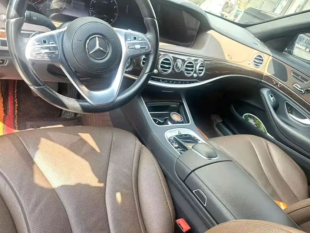Mercedes-Benz S-Class — миниатюра 9