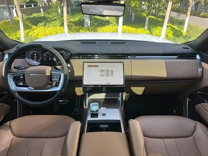 Land Rover Range Rover — миниатюра 13