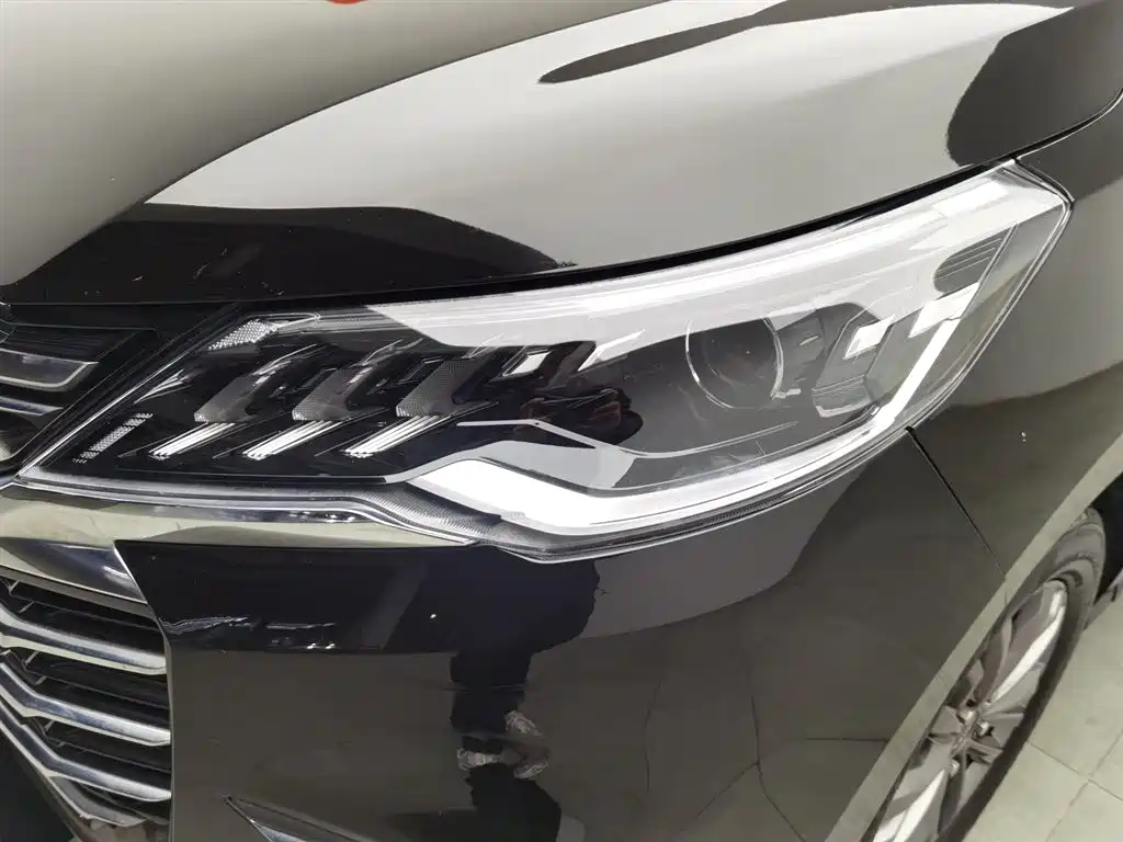 SAIC MAXUS CHASE G50