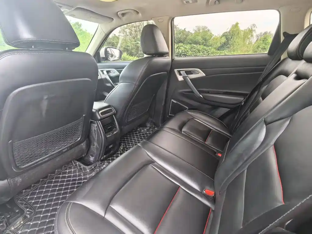 Geely Boyue — миниатюра 11