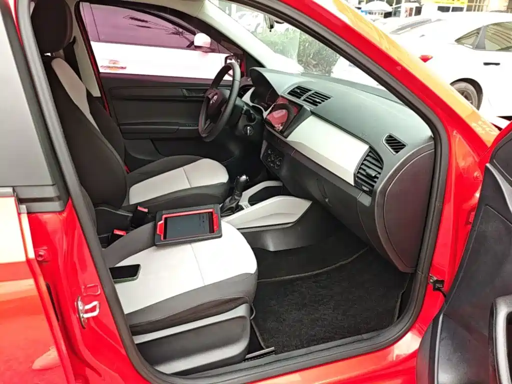 Skoda Fabia — миниатюра 25