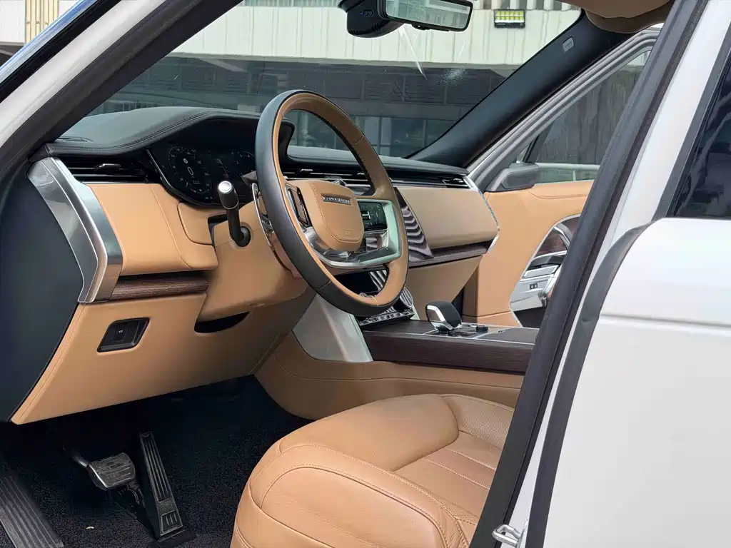 Land Rover Range Rover — миниатюра 5