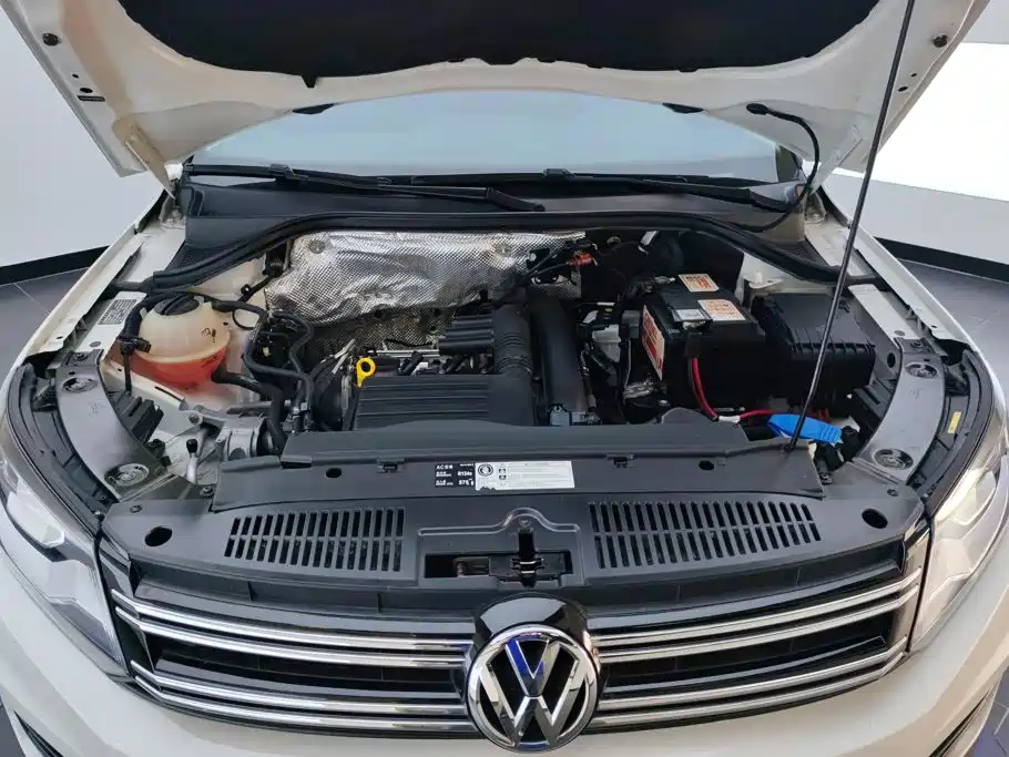 Volkswagen Tiguan — миниатюра 10