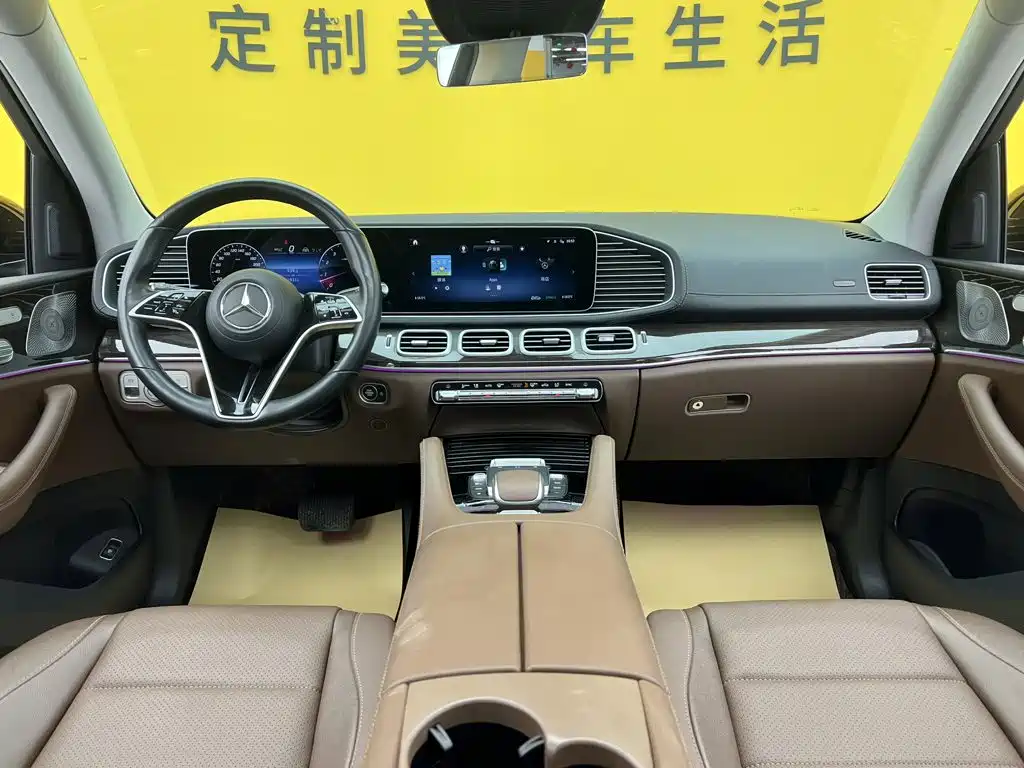 Mercedes-Benz GLE (Import) — миниатюра 36
