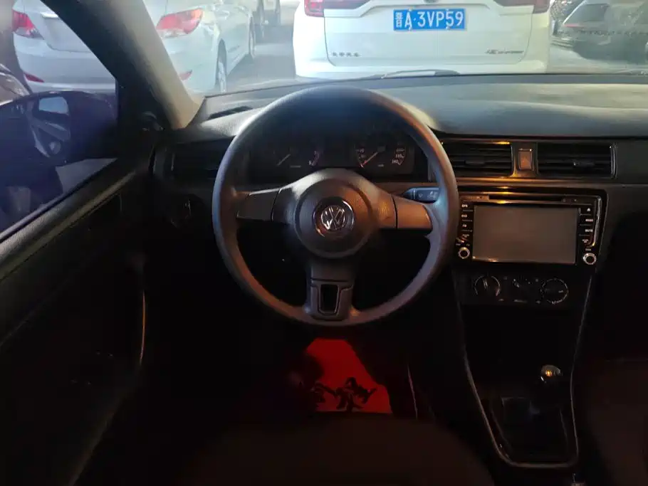 Volkswagen Santana — миниатюра 15