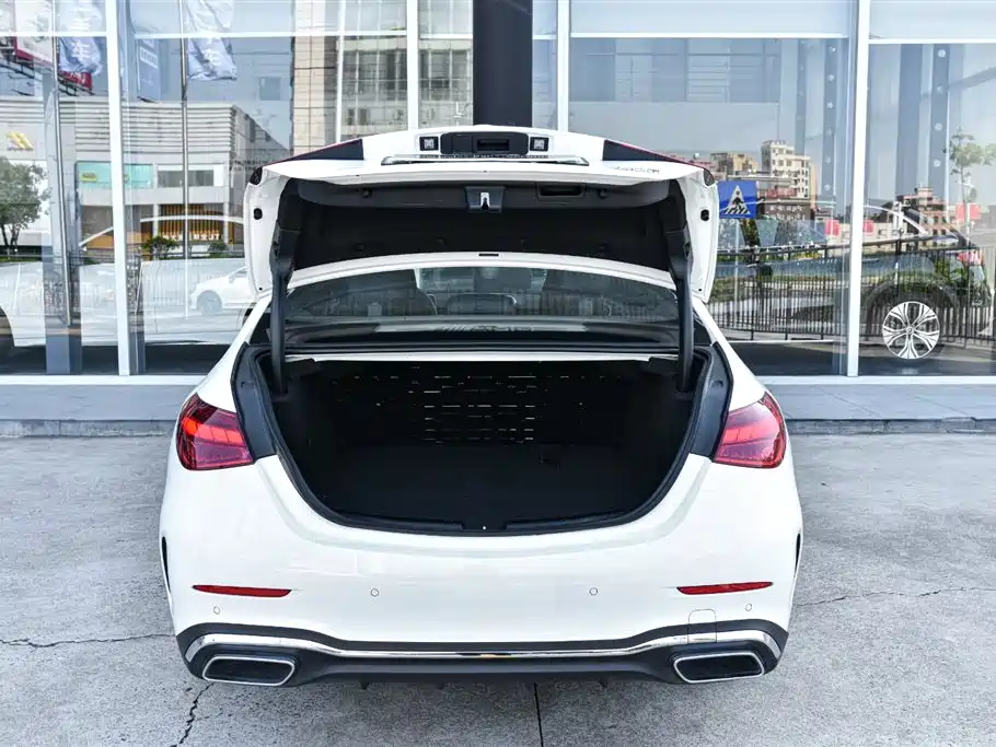 Mercedes-Benz C-Class New Energy — миниатюра 22