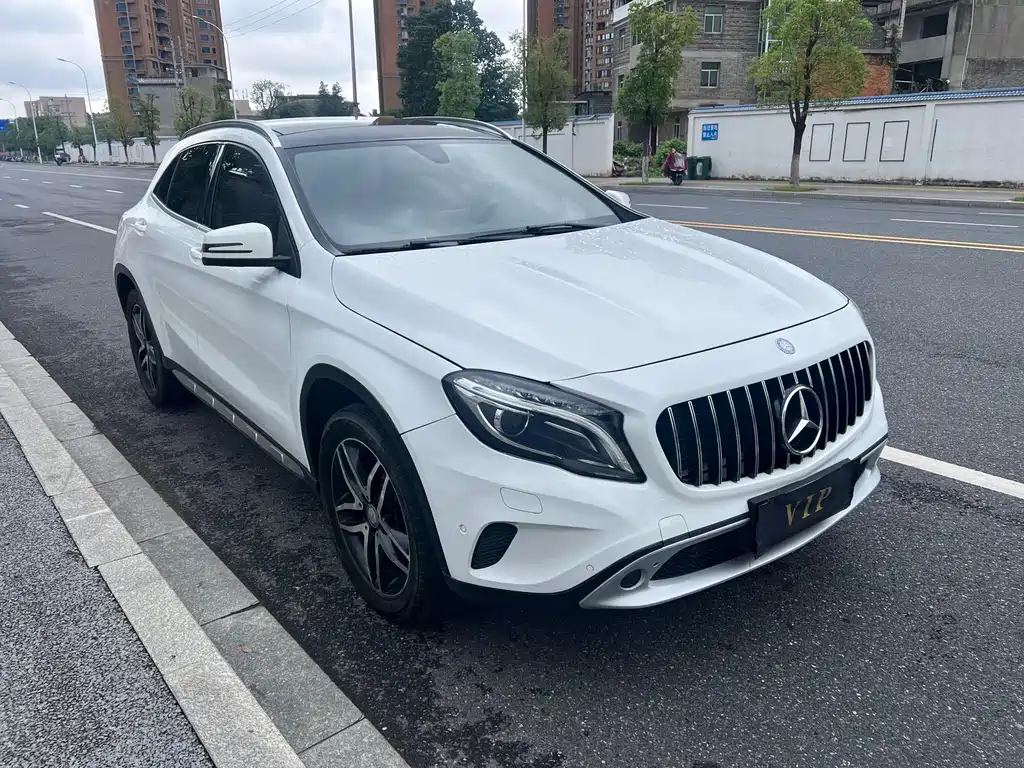 Mercedes-Benz GLA — миниатюра 3