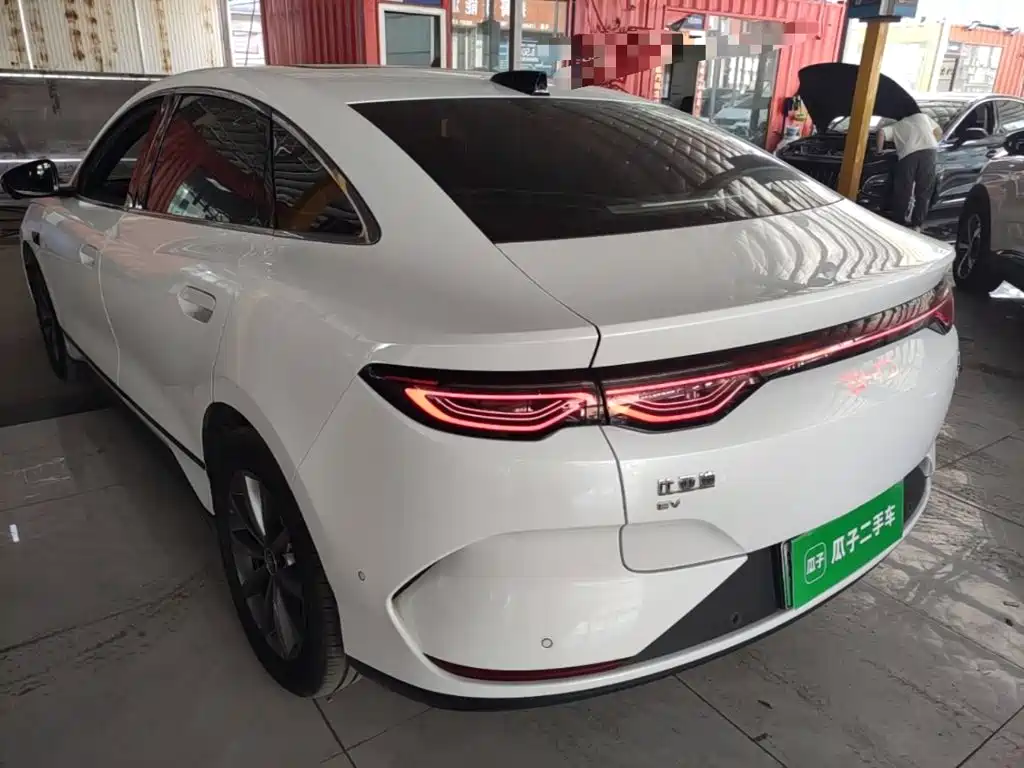 BYD Qin L — миниатюра 5