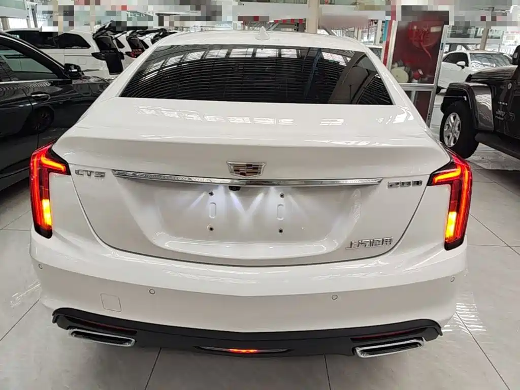 Cadillac CT5 — миниатюра 6