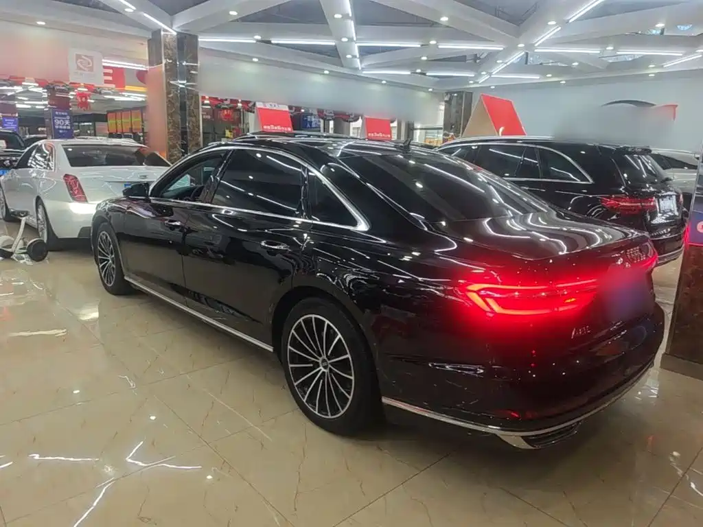Audi A8 — миниатюра 5
