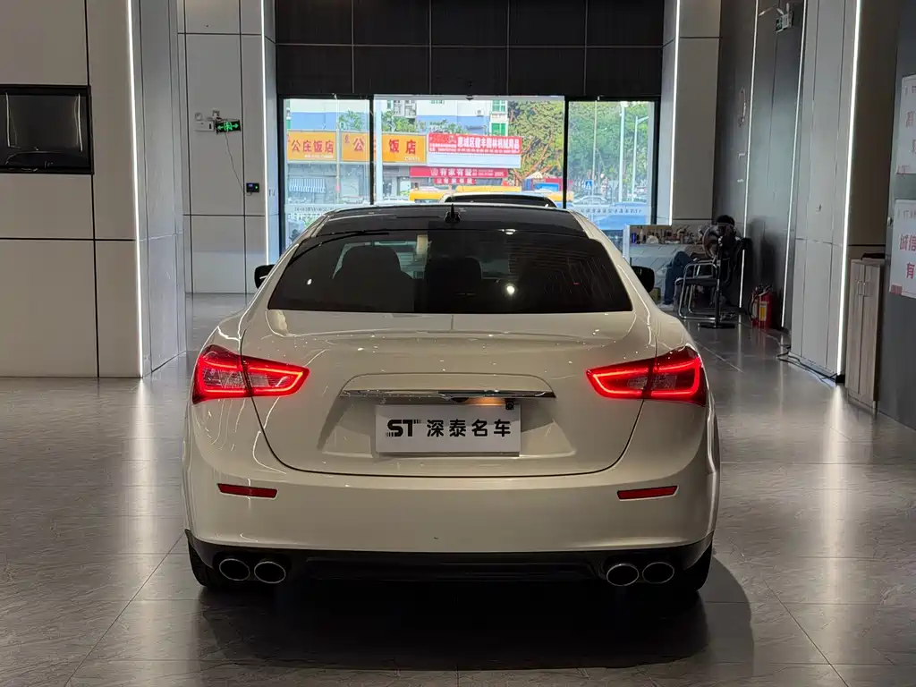 Maserati Ghibli — миниатюра 5