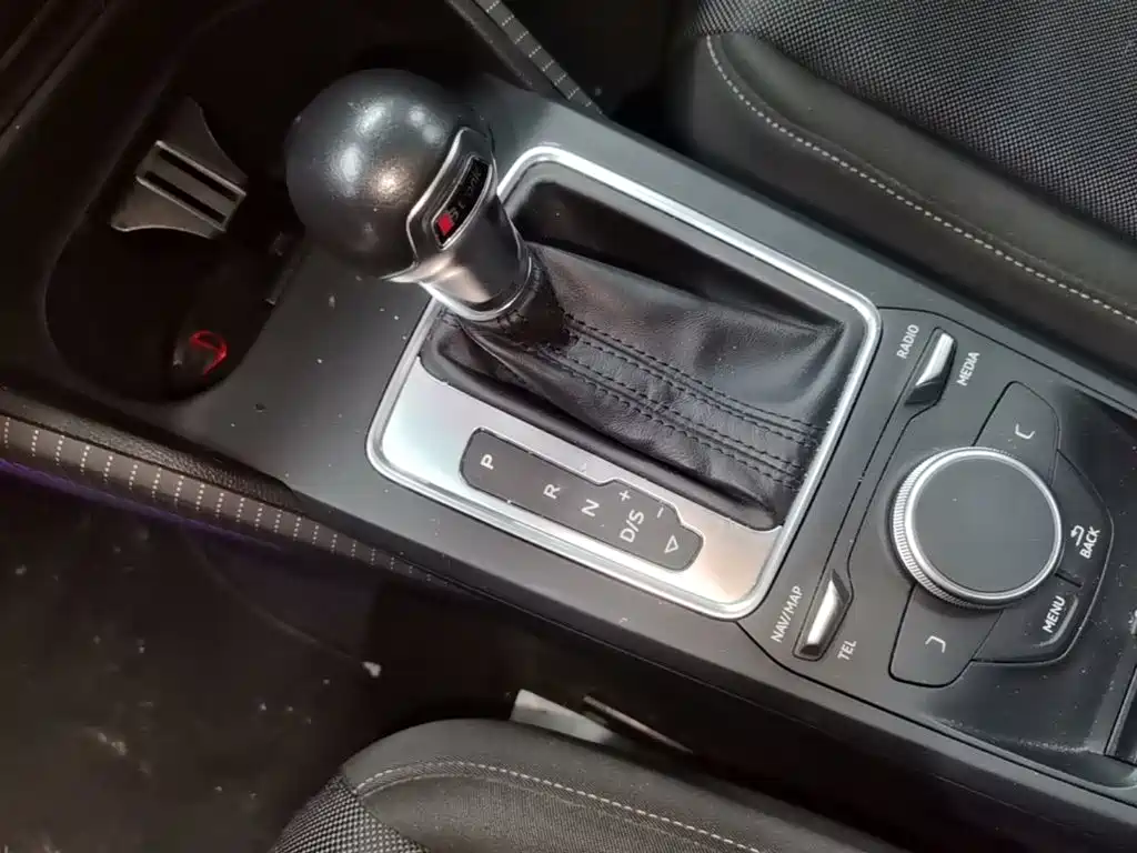 Audi Q2L — миниатюра 14