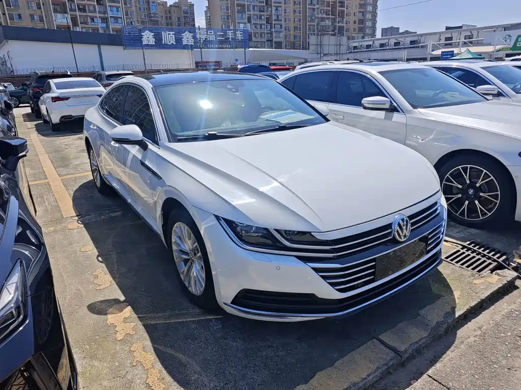 Volkswagen CC — миниатюра 3