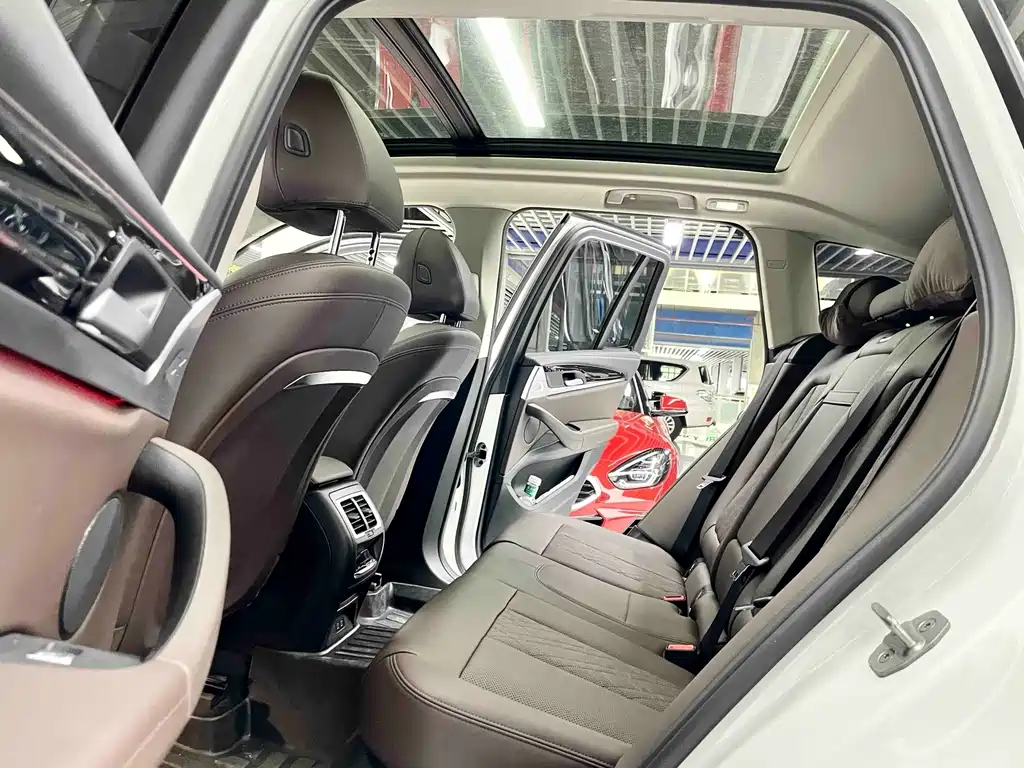 BMW X3 — миниатюра 7