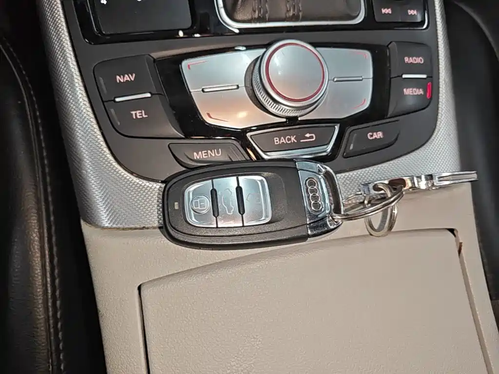 Audi A6L — миниатюра 9