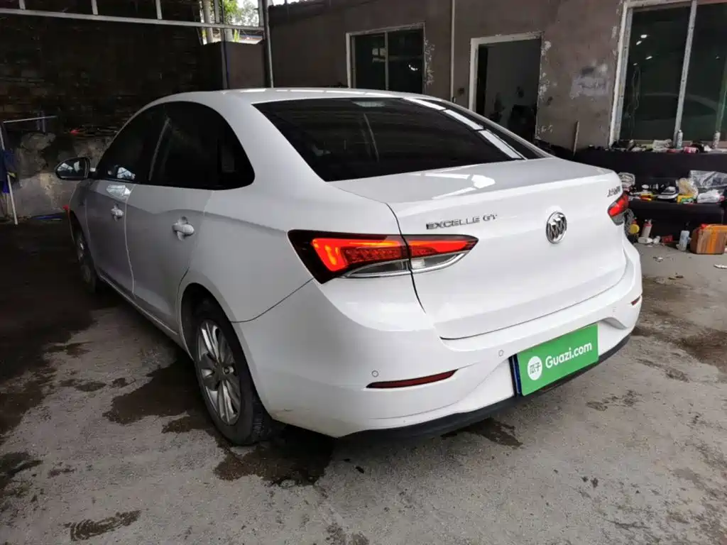Buick Excelle — миниатюра 5