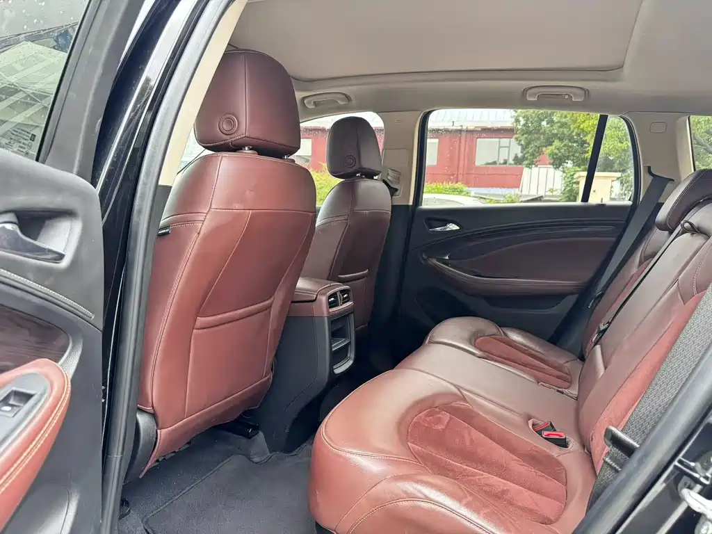 Buick Envision Plus — миниатюра 6