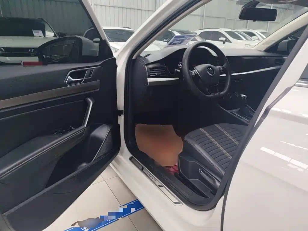 Volkswagen Lavida — миниатюра 12