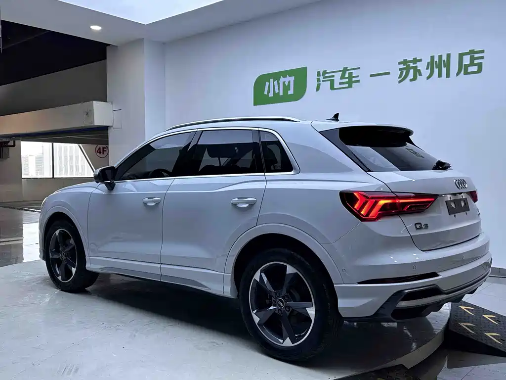 Audi Q3 — миниатюра 12