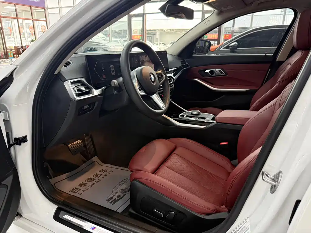 BMW 3 Series — миниатюра 4