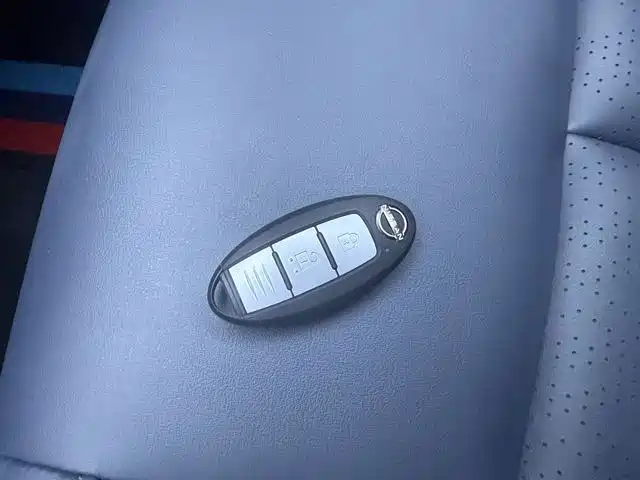 Nissan Qashqai — миниатюра 12