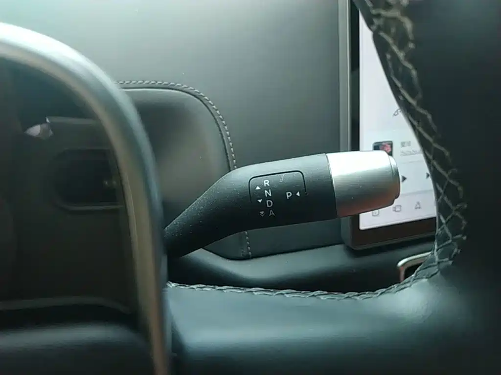 Li Auto Li L8 — миниатюра 14