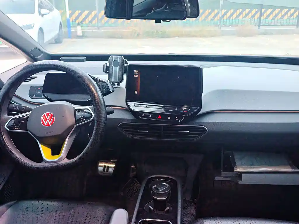 Volkswagen ID.3 — миниатюра 9