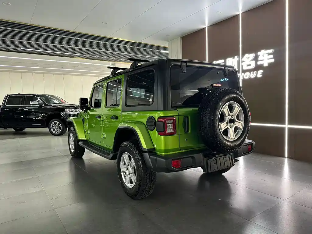 Jeep Wrangler — миниатюра 7