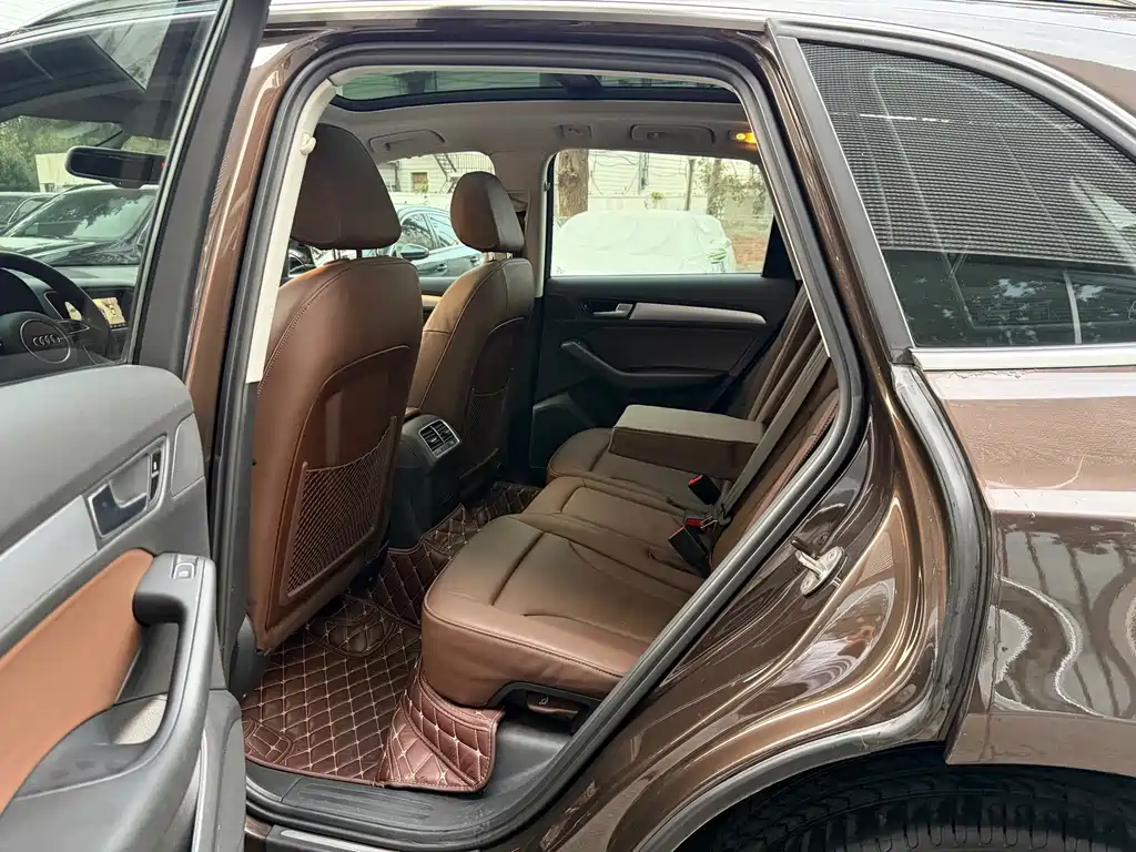 Audi Q5 — миниатюра 5