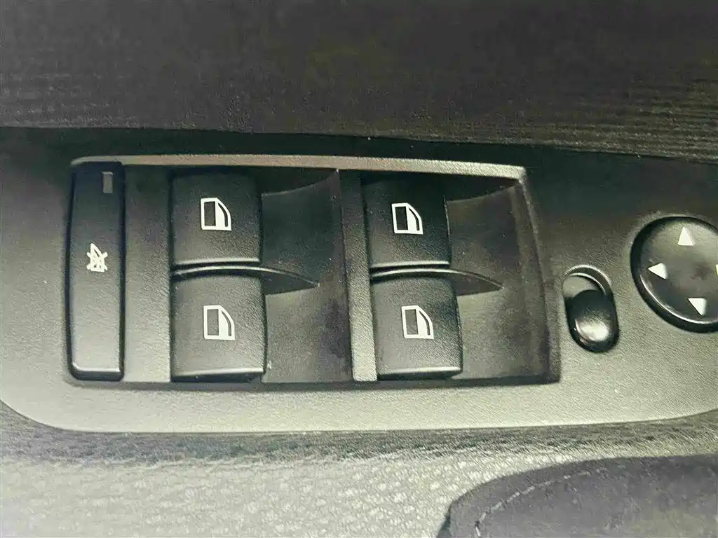BMW X1 — миниатюра 19