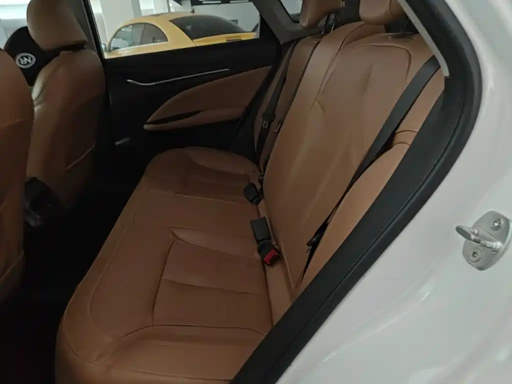 Buick Excelle — миниатюра 17