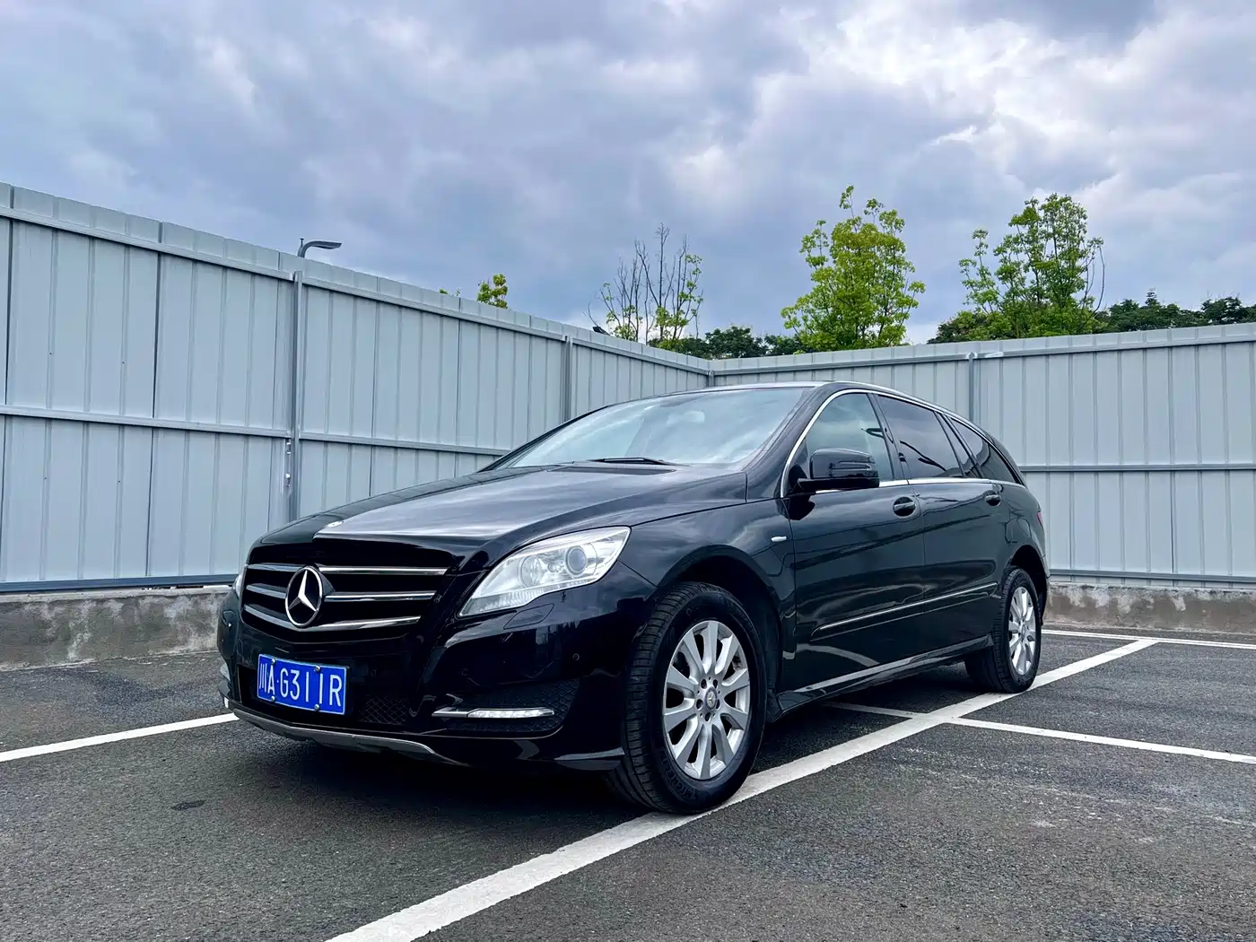 Mercedes-Benz R-Class