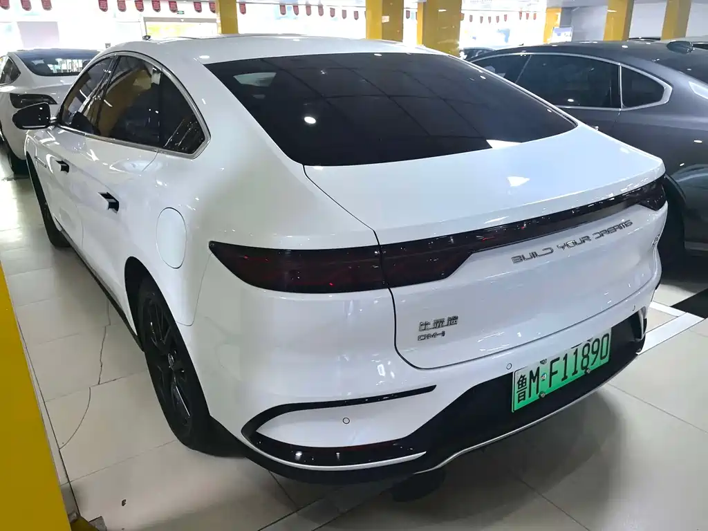 BYD Han — миниатюра 4