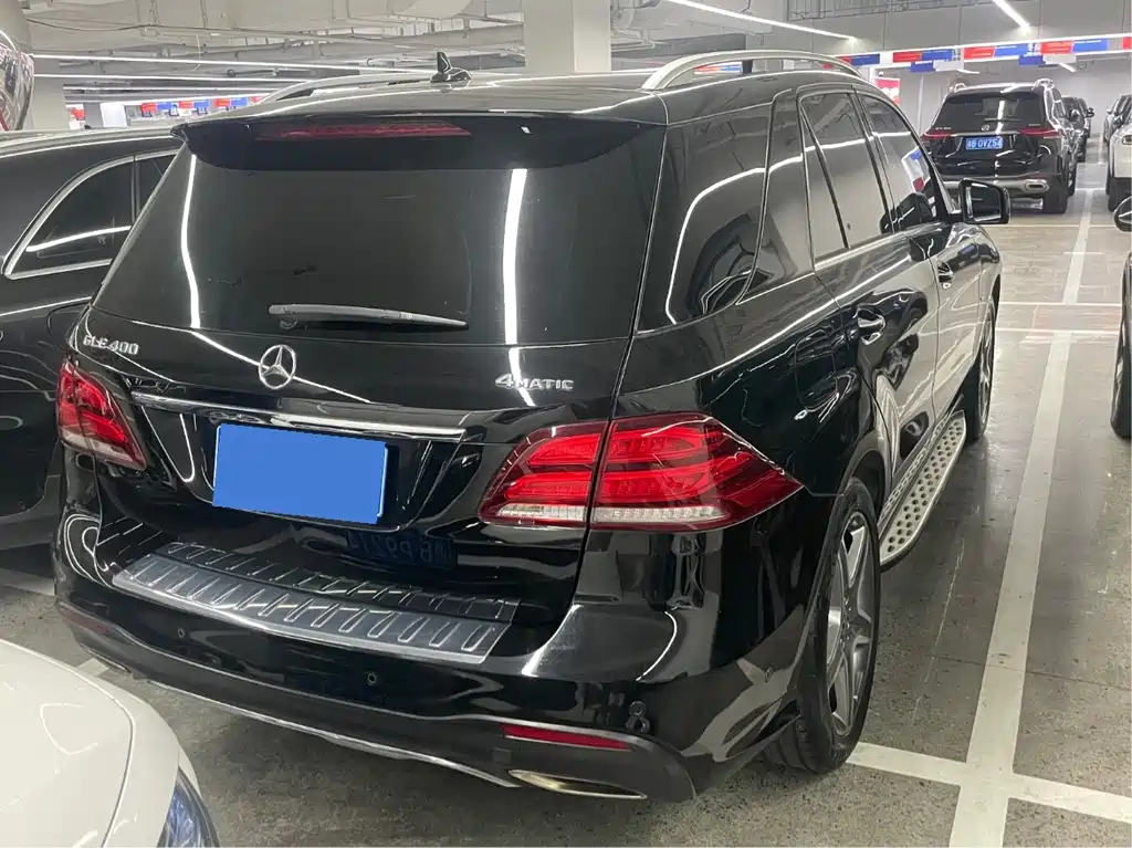Mercedes-Benz GLE (Import) — миниатюра 9