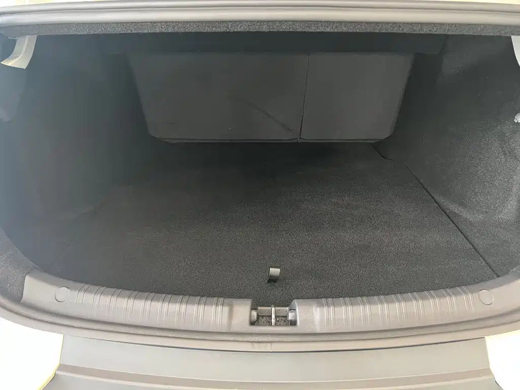 BYD Qin L — миниатюра 13