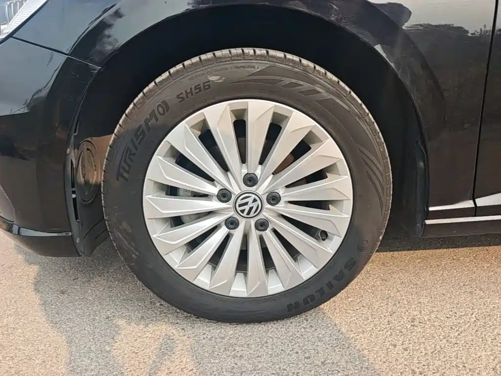 Volkswagen Lavida — миниатюра 23