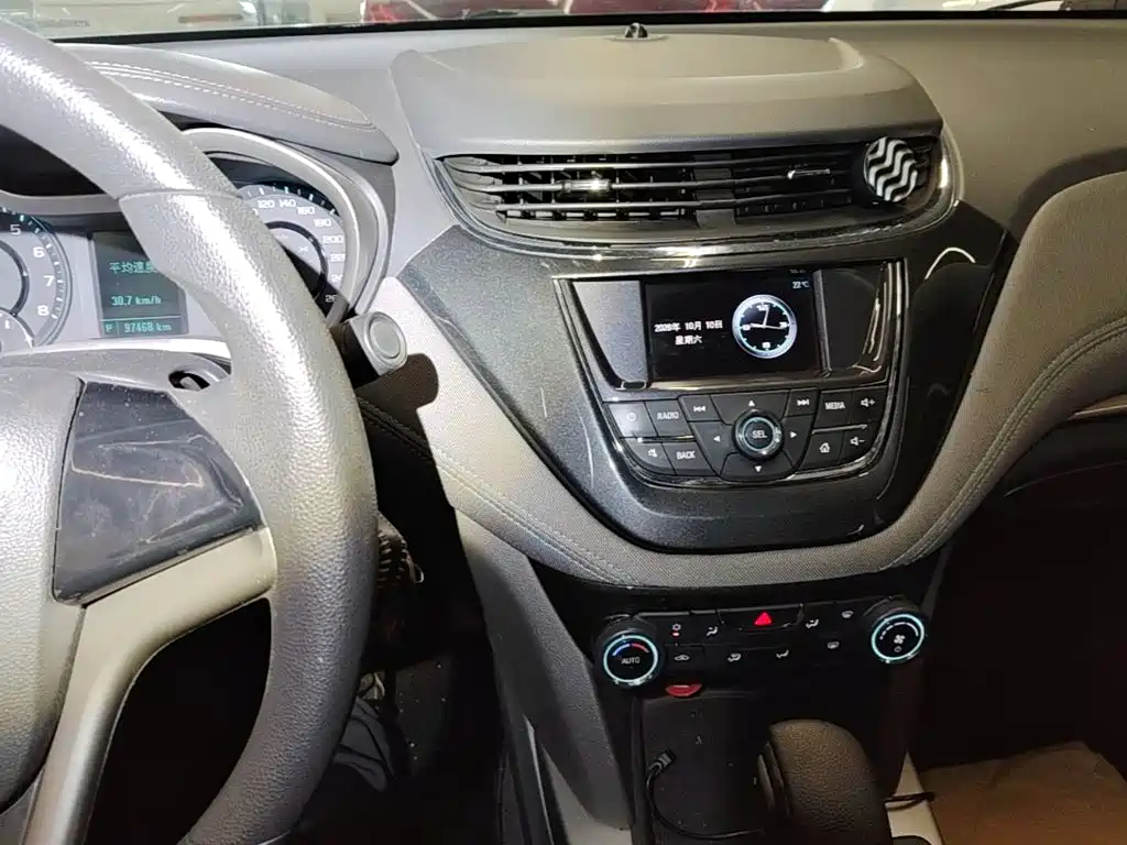 Chevrolet Malibu — миниатюра 13