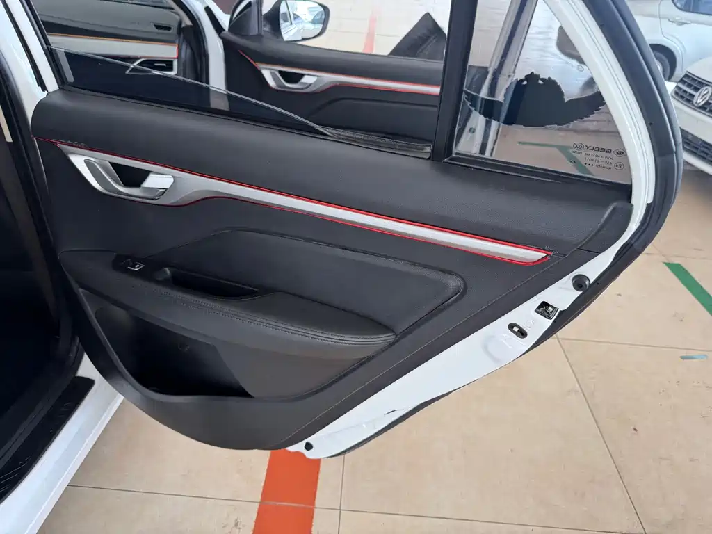 Geely Vision — миниатюра 12