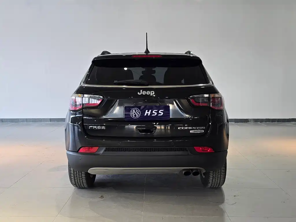 Jeep Compass — миниатюра 5