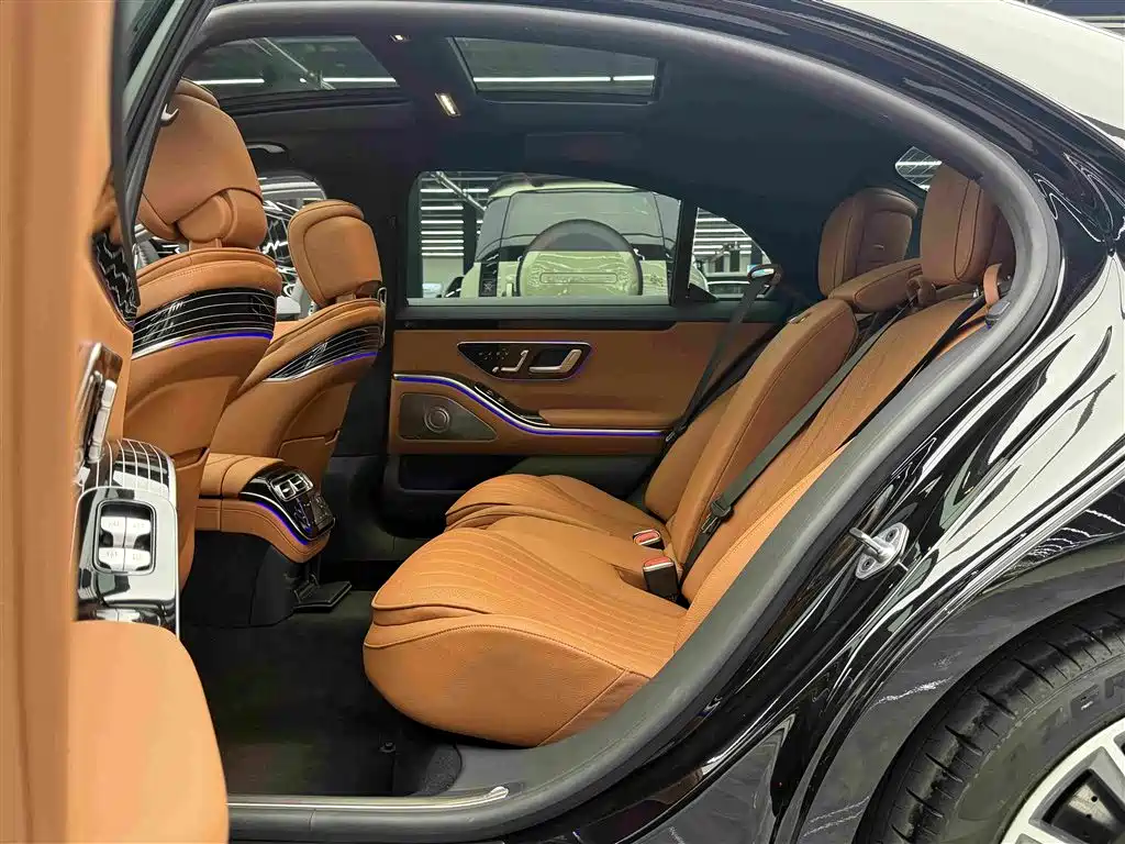 Mercedes-Benz S-Class — миниатюра 7