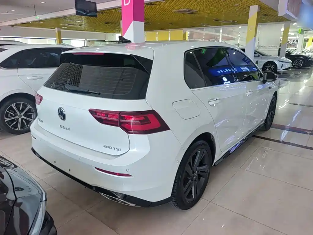 Volkswagen Golf — миниатюра 7
