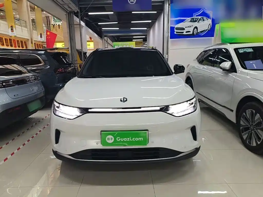 Leapmotor Leapmotor C11 — миниатюра 3