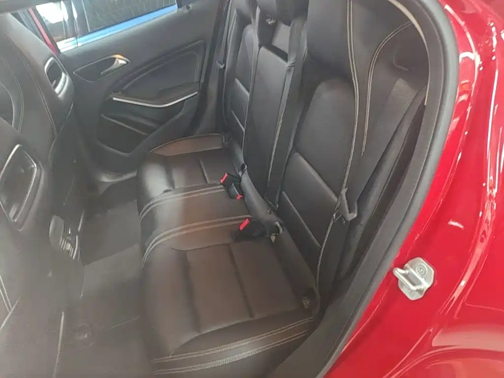 Mercedes-Benz GLA — миниатюра 17