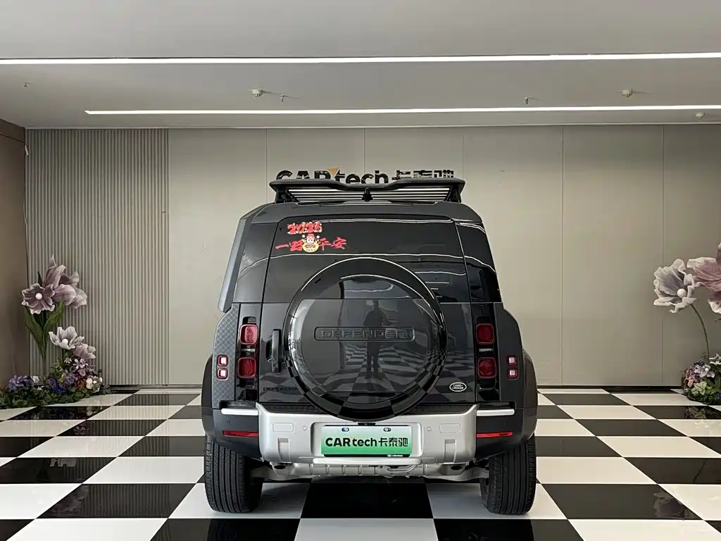Land Rover Defender — миниатюра 6