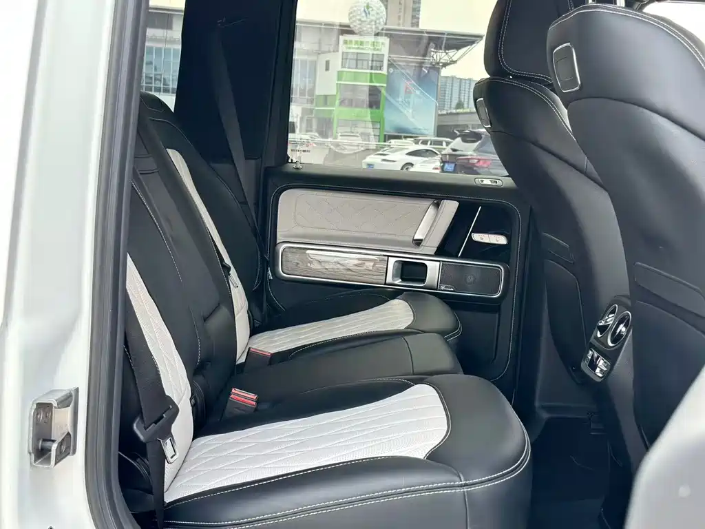 Mercedes-Benz G-Class — миниатюра 21