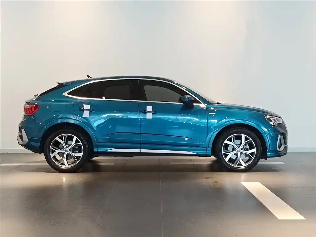 Audi Q3 Sportback — миниатюра 3