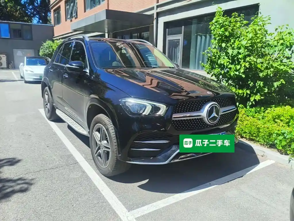 Mercedes-Benz GLE (Import) — миниатюра 4