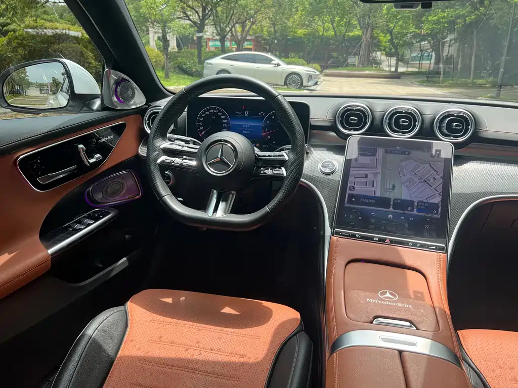 Mercedes-Benz C-Class — миниатюра 14