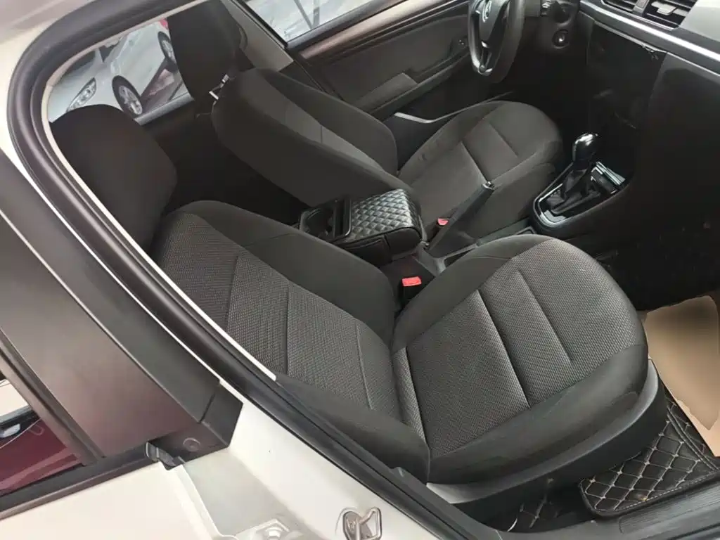 Volkswagen Bora — миниатюра 25